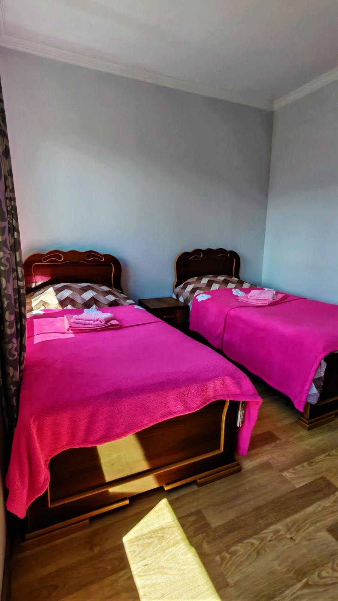 Gujejiani Guest House Местия Екстериор снимка
